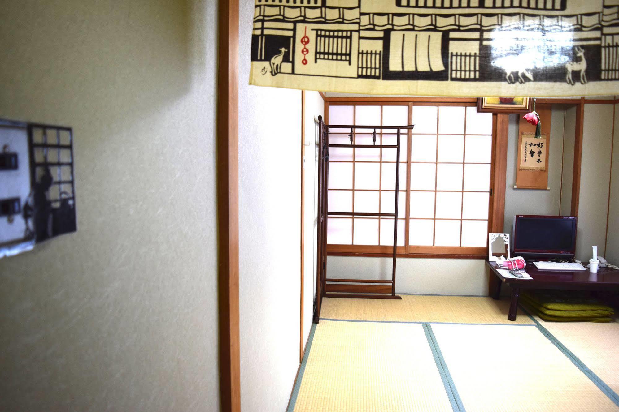 Hotel Yamabe Tenri Exteriér fotografie